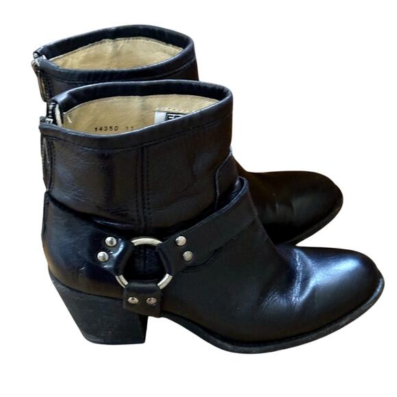 Frye Black Leather Harness Ankle Boots Women’s 6.5B Western Biker - Picture 8 of 9